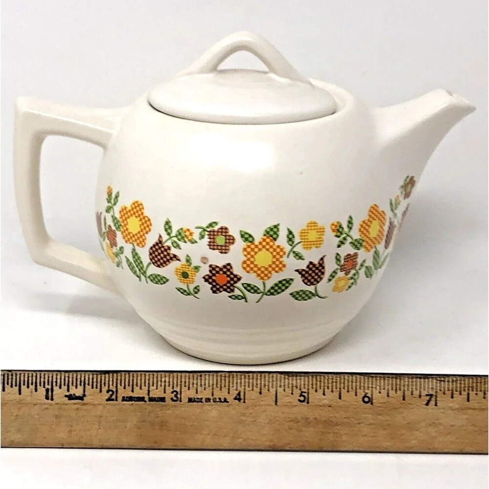 McCoy Pottery Teapot Vintage 70s Gingham Flowers Cottagecore Farmcore# 140 USA